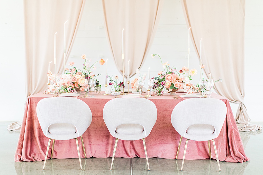 Blush mauve peach and coral wedding inspiration at Prospect House in Dripping Springs Texas wedding venue by Allison Jeffers Photography 0009
