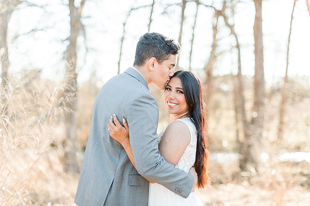 cibolo nature center engagement session in Winter with golden grass 0007