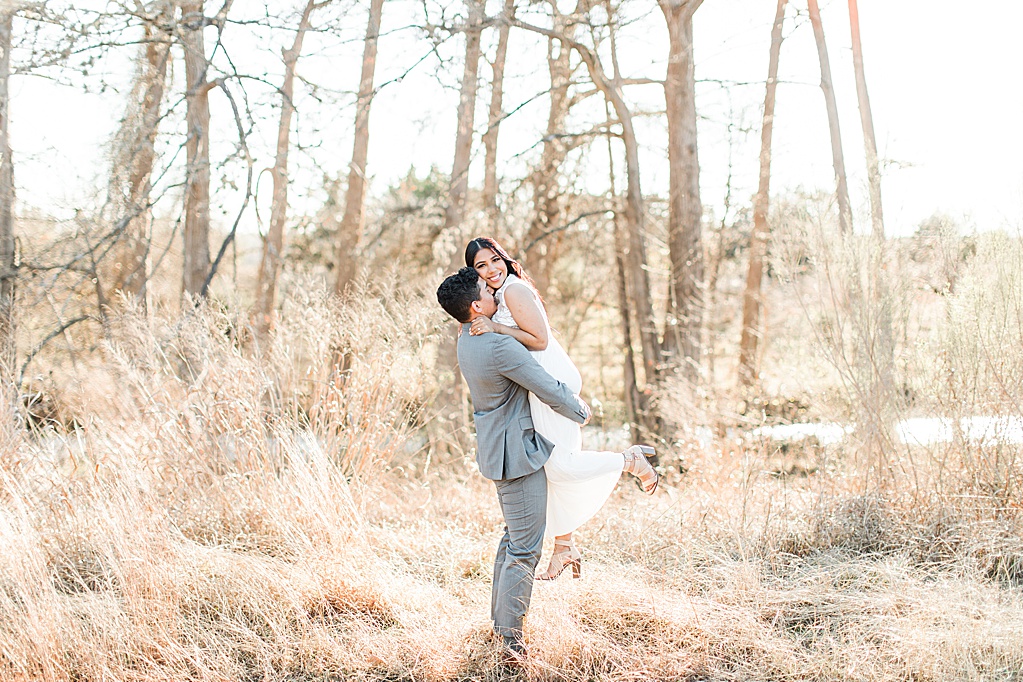cibolo nature center engagement session in Winter with golden grass 0013