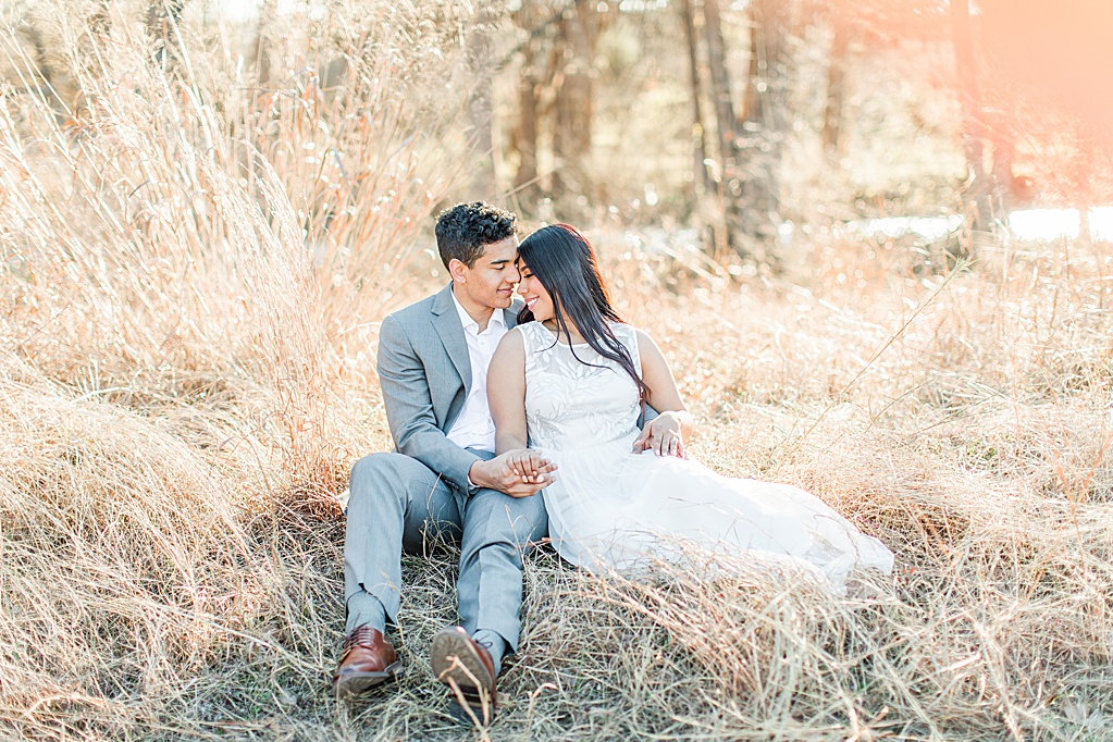 cibolo nature center engagement session in Winter with golden grass 0019