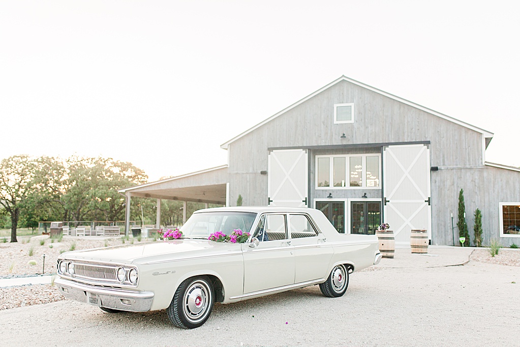 the barn at swallows eve wedding venue in fredericksburg texas photo inspiration featured on Grey Likes Weddings 0028