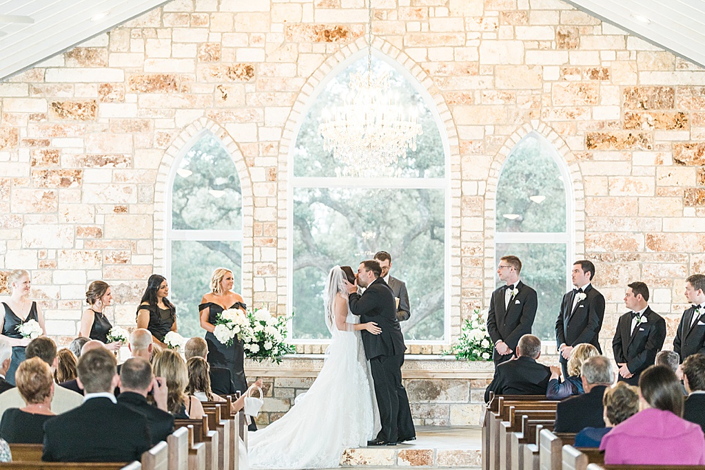 A Rainy Day Black and White Wedding at The Chandelier of Gruene 0048