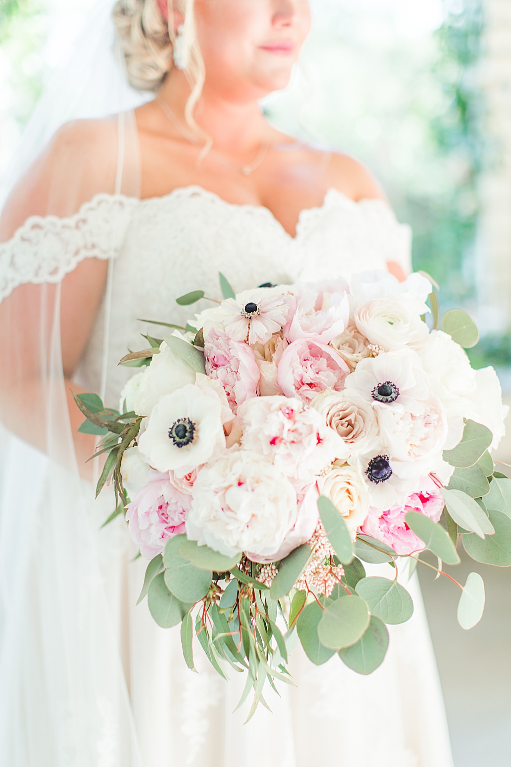 A spring blush and navy wedding at The Chandelier of Gruene Wedding Venue in New Braunfels Texas 0090