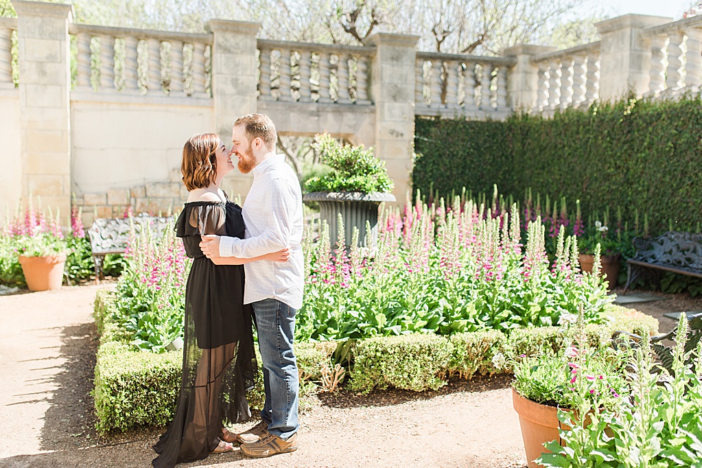 Dallas Engagement Session at Dallas Arboretum and Botanical Gardens in the Spring 0004