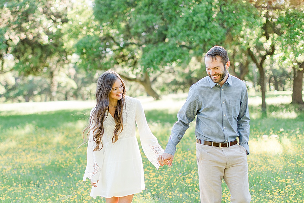 Engagement Photos at The Oaks At Boerne Wedding Venue 0003