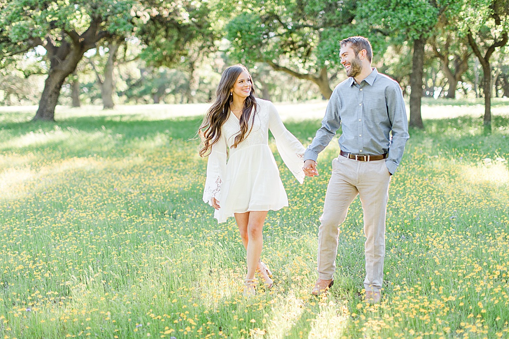 Engagement Photos at The Oaks At Boerne Wedding Venue 0011