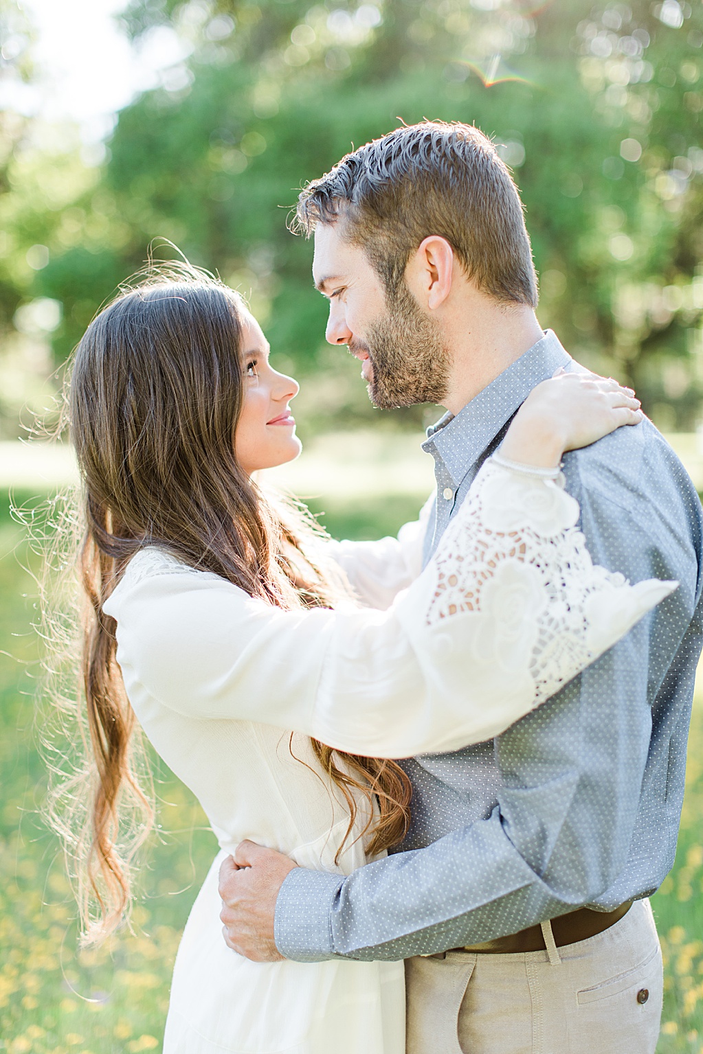 Engagement Photos at The Oaks At Boerne Wedding Venue 0012