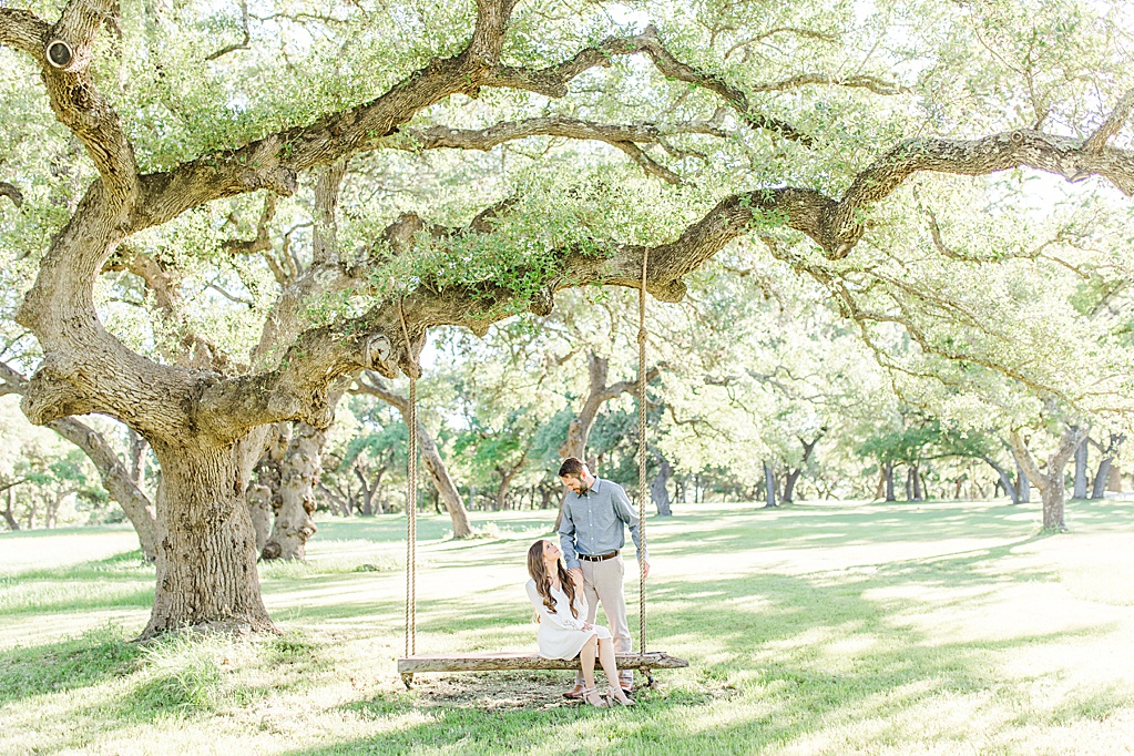 Engagement Photos at The Oaks At Boerne Wedding Venue 0017