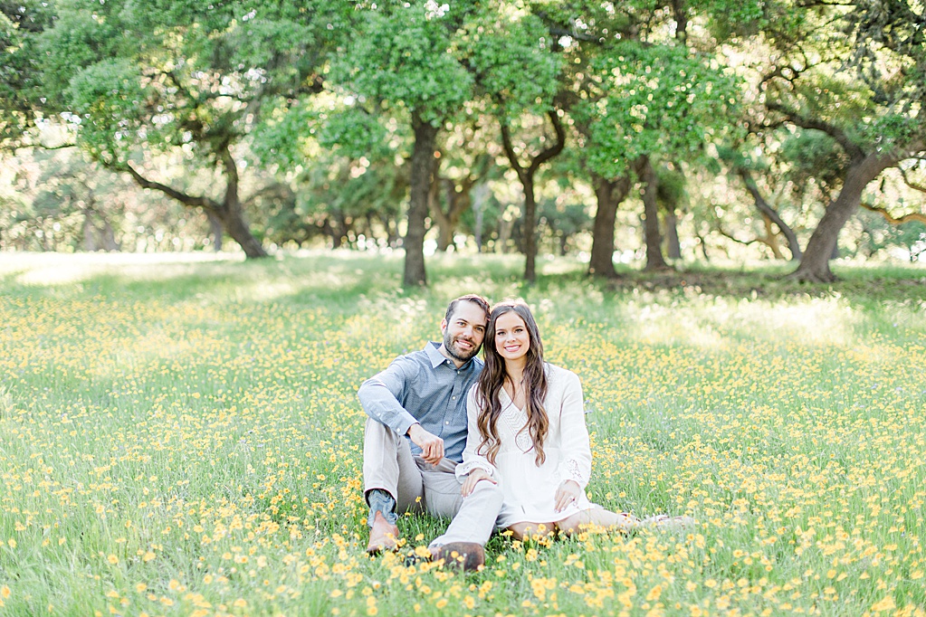 Engagement Photos at The Oaks At Boerne Wedding Venue 0024