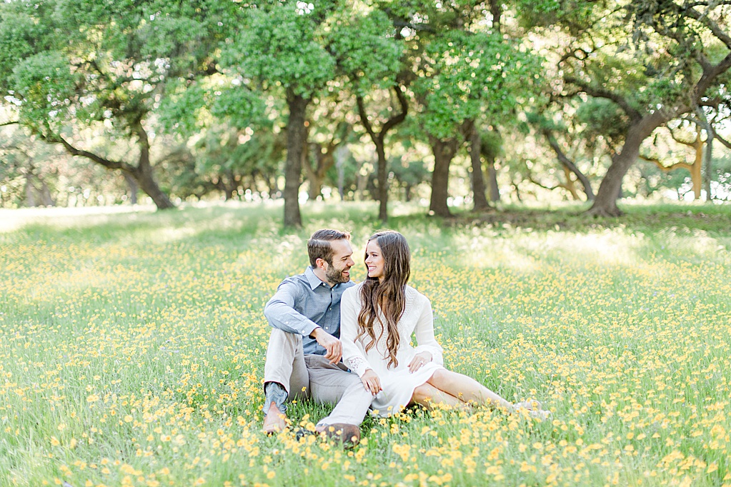 Engagement Photos at The Oaks At Boerne Wedding Venue 0027