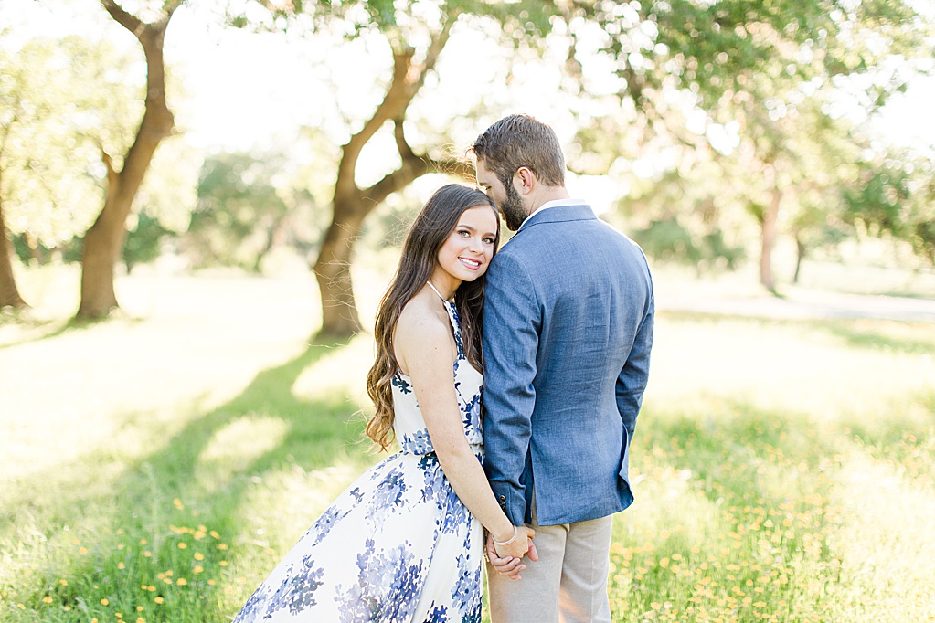 Engagement Photos at The Oaks At Boerne Wedding Venue 0032