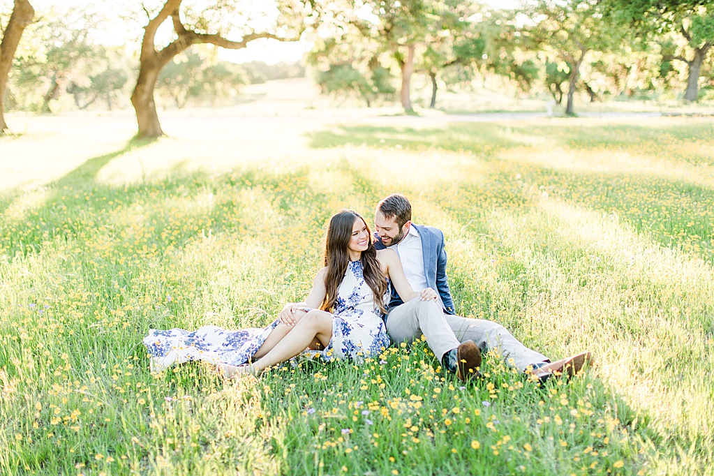 Engagement Photos at The Oaks At Boerne Wedding Venue 0044