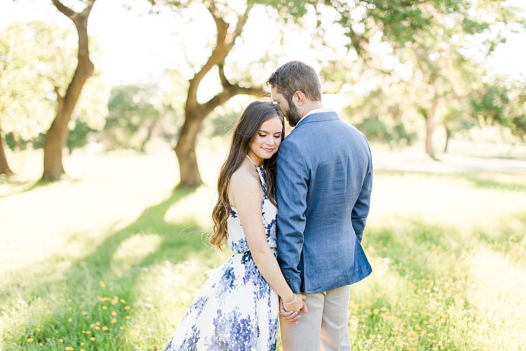 Engagement Photos at The Oaks At Boerne Wedding Venue 0050