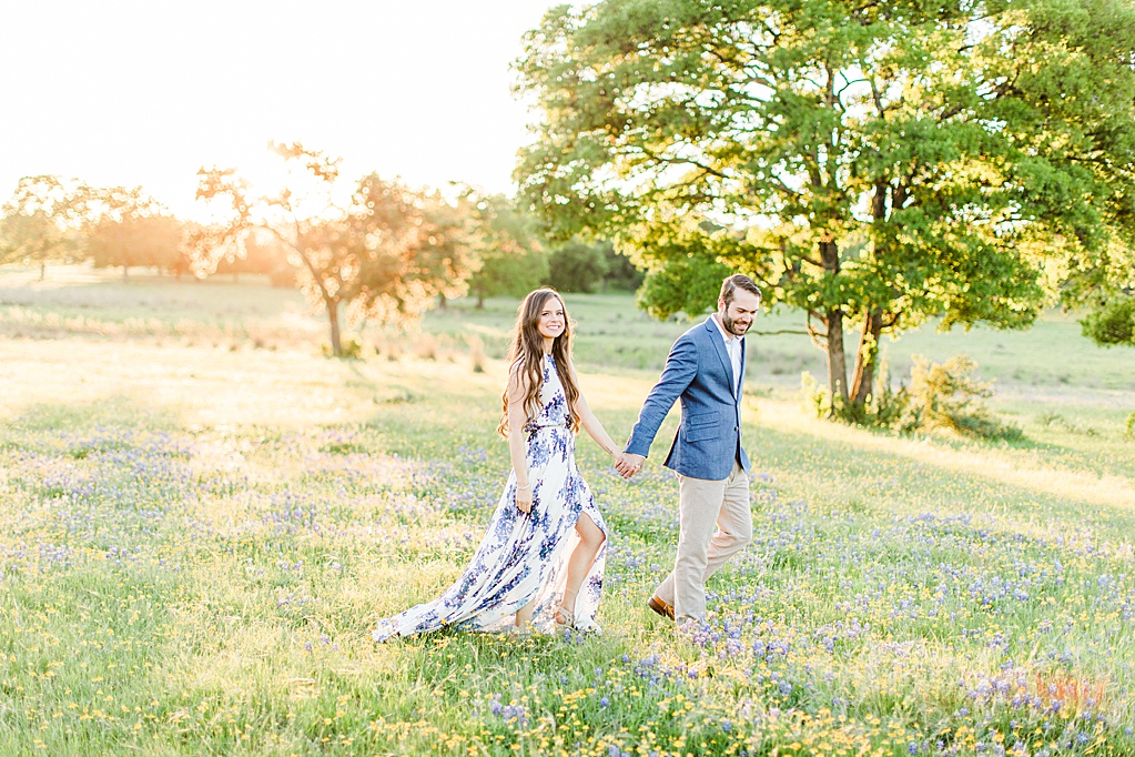 Engagement Photos at The Oaks At Boerne Wedding Venue 0076