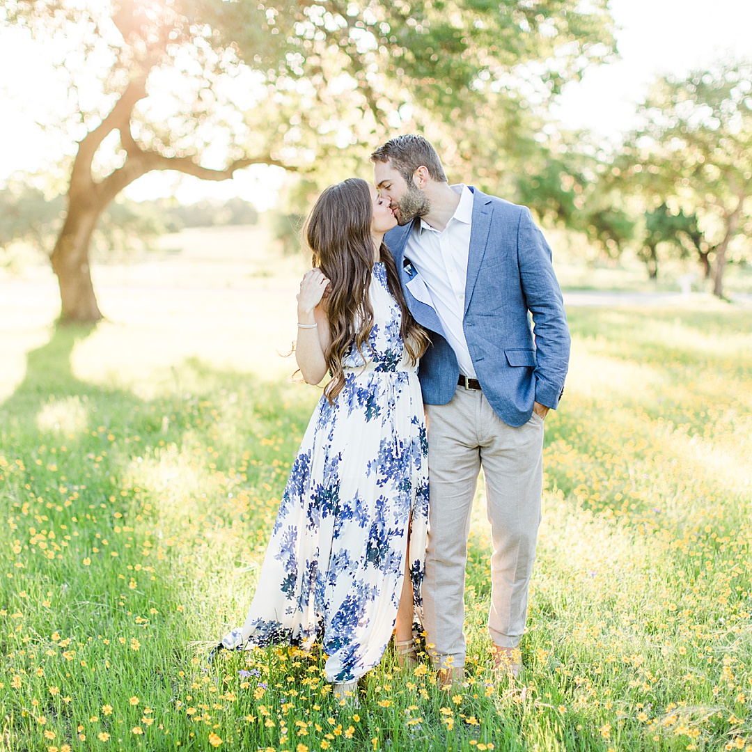 Engagement Photos at The Oaks At Boerne Wedding Venue 0082