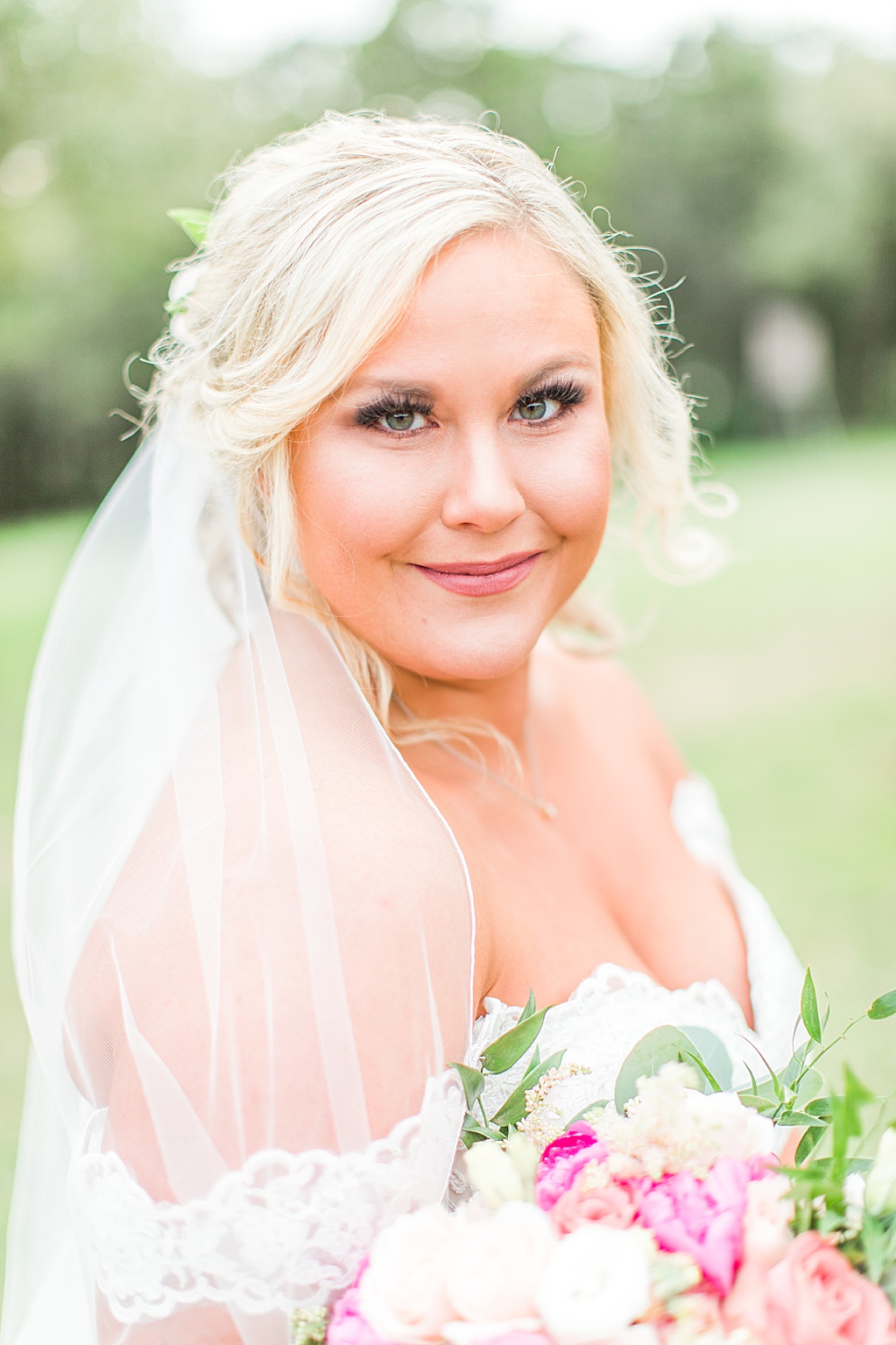 Spring Bridal Photos at The Chandelier of Gruene in New Braunfels texas 0013