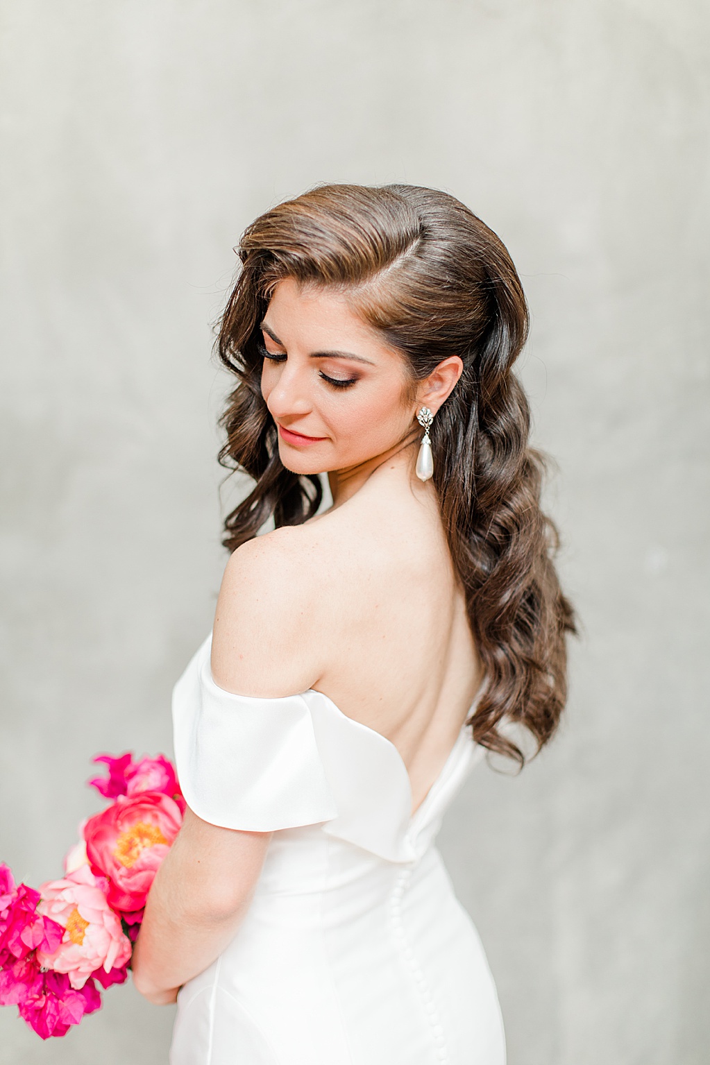 Spring Bridal Photos at The Hotel Emma in San Antonio Texas with Bougainvillea bouquet 0011