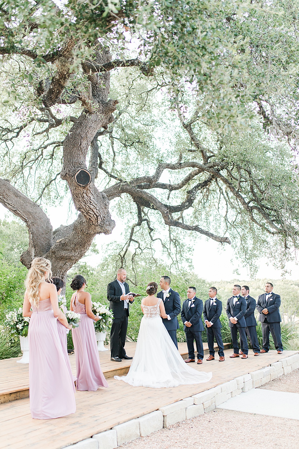 Park 31 Wedding Photos in Spring Branch Texas By Allison Jeffers Wedding Photography 0059