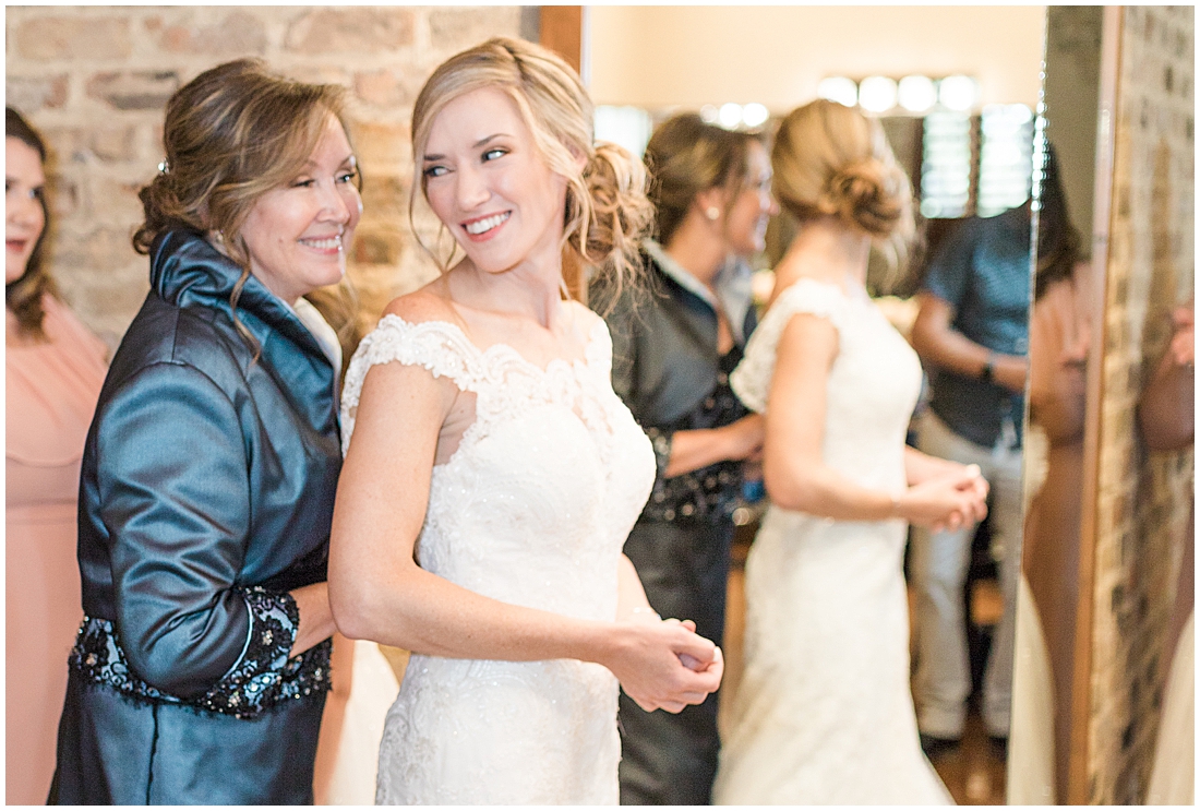 Fall Wedding at The Chandelier of Gruene in New Braunfels Texas by Allison Jeffers Photography 0014