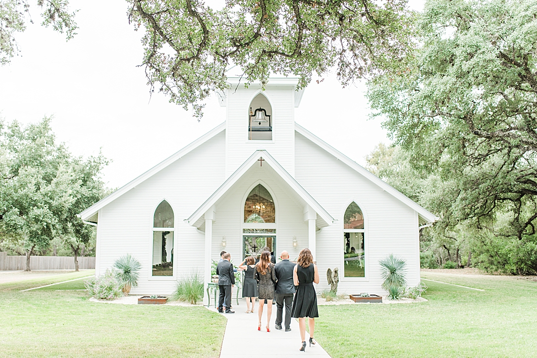Fall Wedding at The Chandelier of Gruene in New Braunfels Texas by Allison Jeffers Photography 0032
