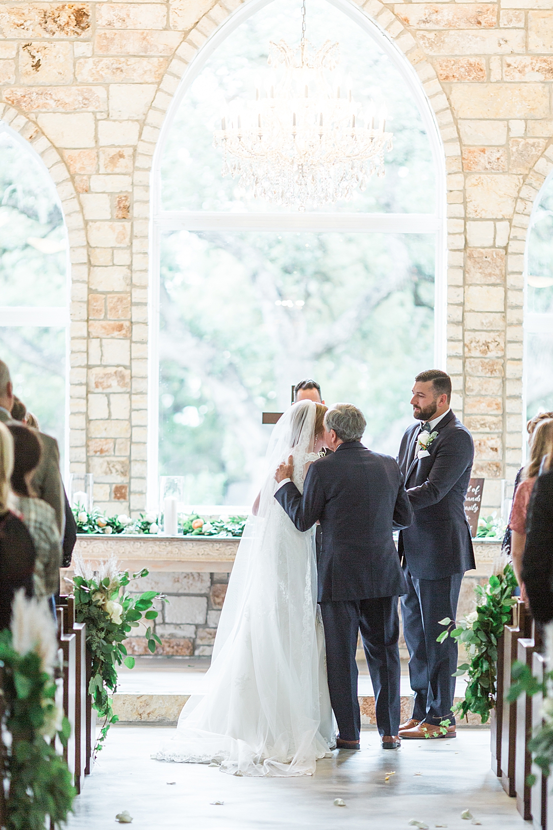 Fall Wedding at The Chandelier of Gruene in New Braunfels Texas by Allison Jeffers Photography 0051