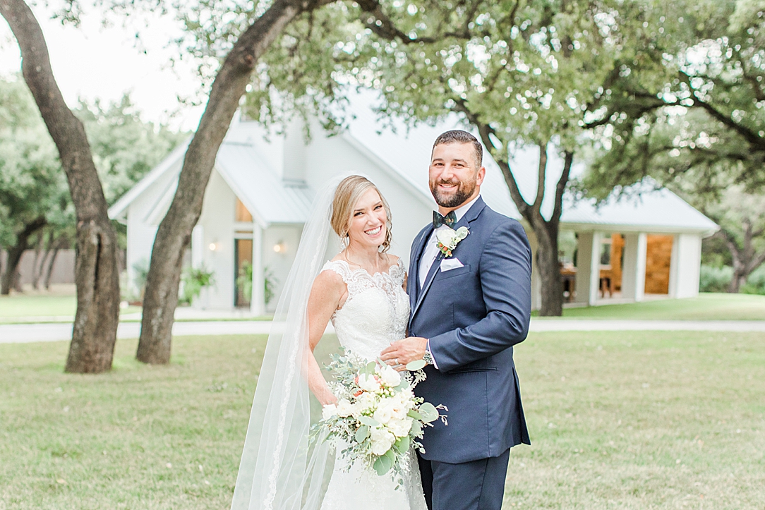 Fall Wedding at The Chandelier of Gruene in New Braunfels Texas by Allison Jeffers Photography 0118