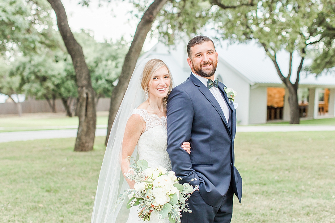 Fall Wedding at The Chandelier of Gruene in New Braunfels Texas by Allison Jeffers Photography 0119