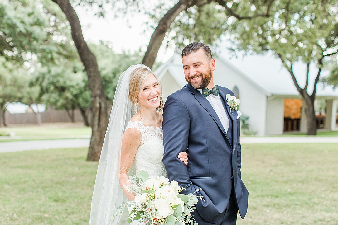 Fall Wedding at The Chandelier of Gruene in New Braunfels Texas by Allison Jeffers Photography 0120