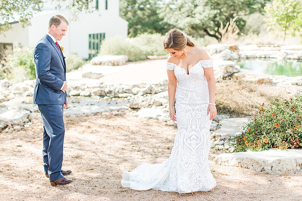 A Contigo Ranch Fall Wedding in Fredericksburg Texas by Allison Jeffers Photography 0034