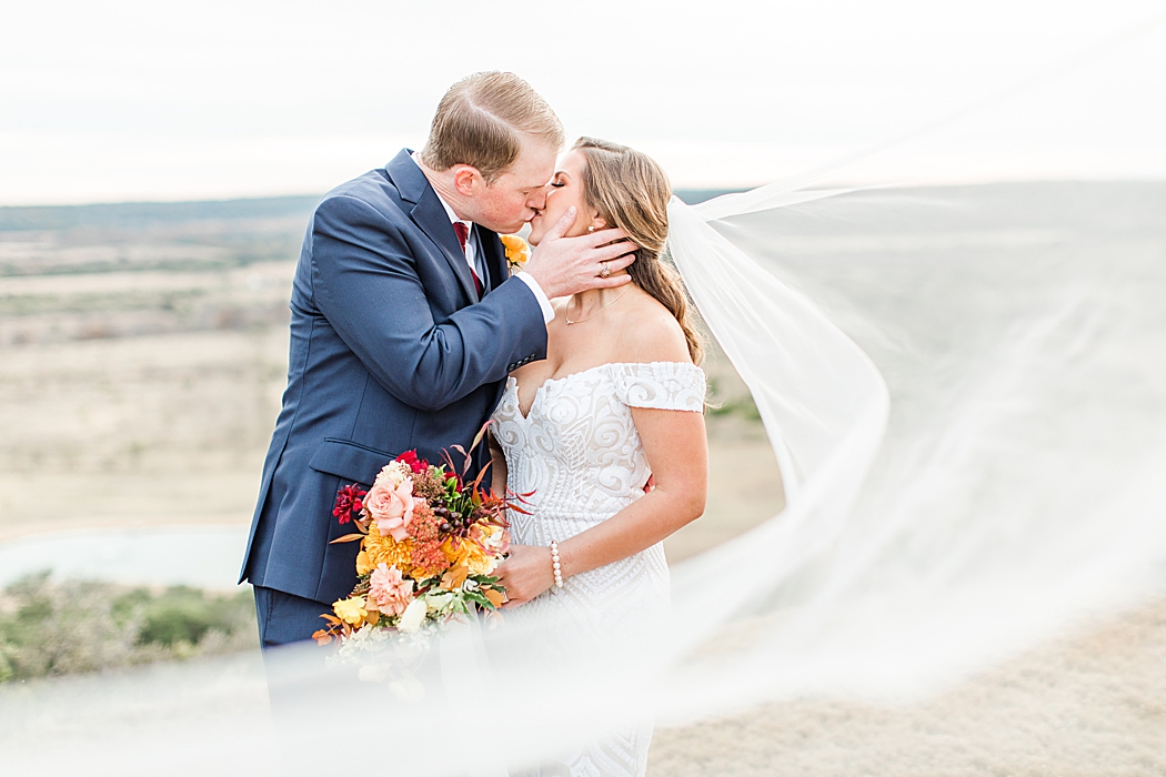 A Contigo Ranch Fall Wedding in Fredericksburg Texas by Allison Jeffers Photography 0120