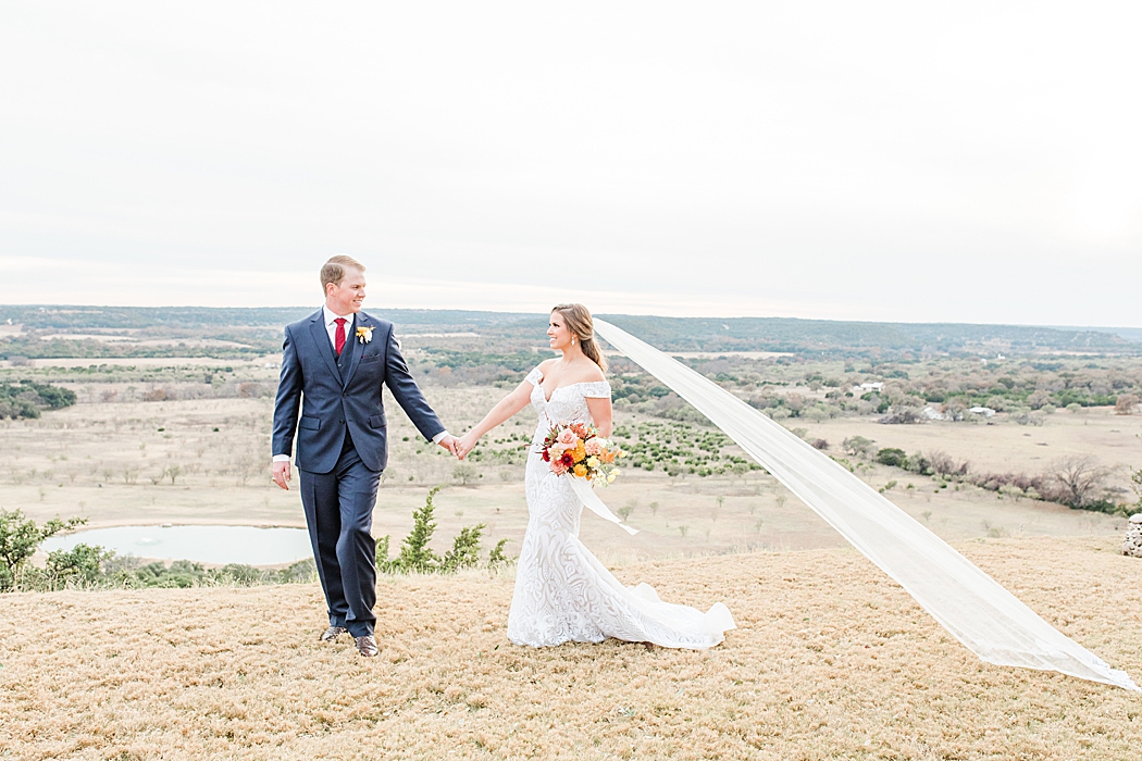 A Contigo Ranch Fall Wedding in Fredericksburg Texas by Allison Jeffers Photography 0126