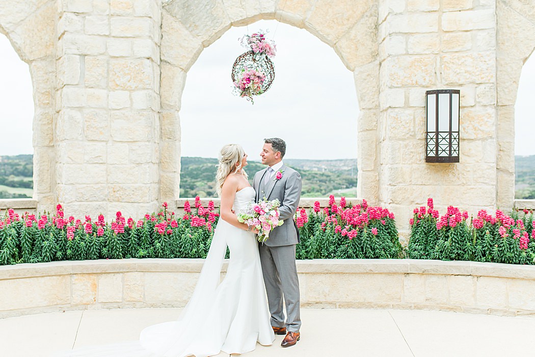 La Cantera Resort Wedding photos in San Antonio Texas by Allison Jeffers Photography 0090