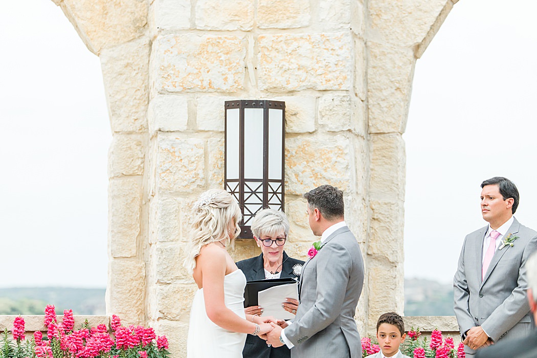 La Cantera Resort Wedding photos in San Antonio Texas by Allison Jeffers Photography 0148