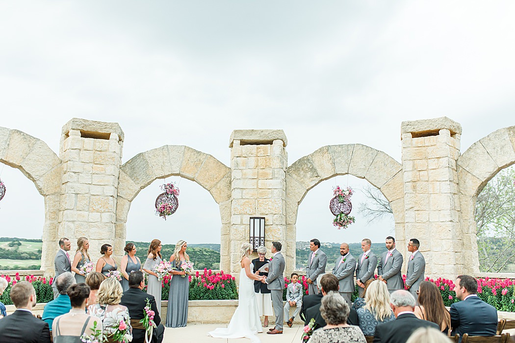 La Cantera Resort Wedding photos in San Antonio Texas by Allison Jeffers Photography 0158