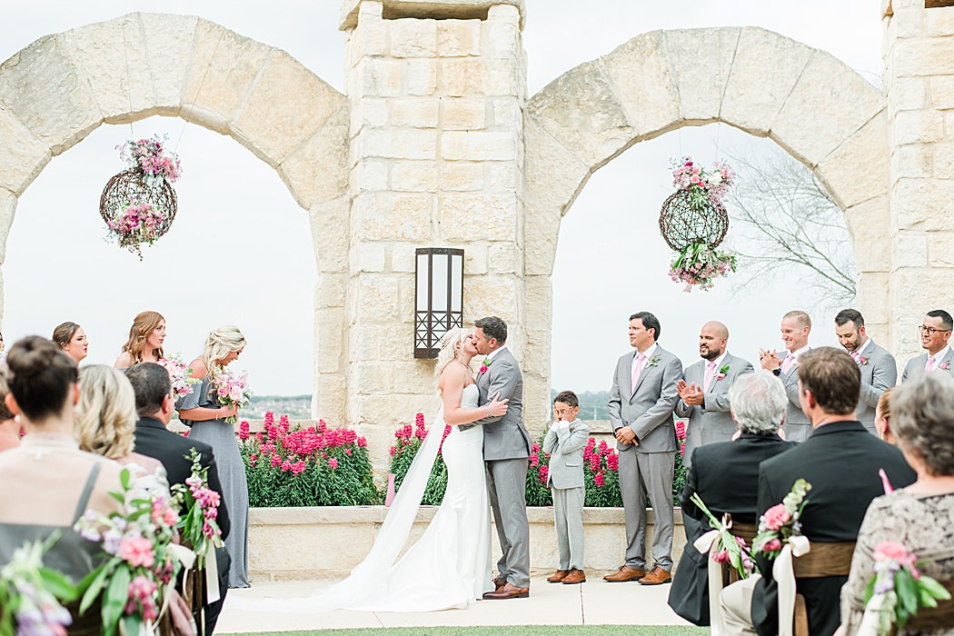 La Cantera Resort Wedding photos in San Antonio Texas by Allison Jeffers Photography 0162