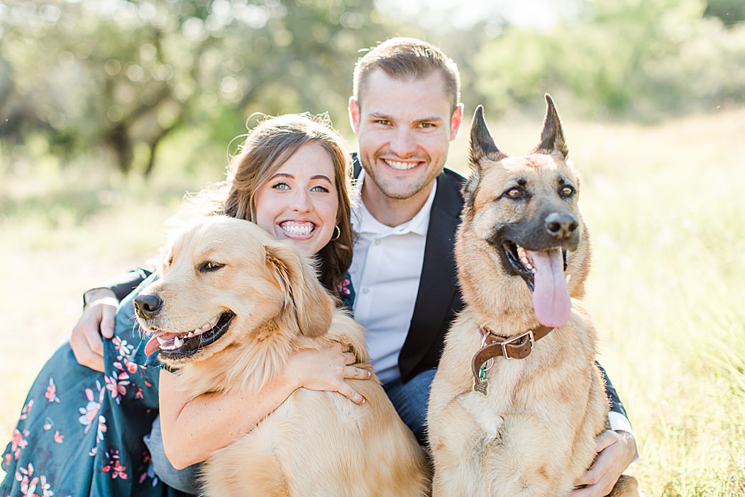 Contigo Ranch Engagement Session in Fredericksburg texas by Allison Jeffers Photography 0003
