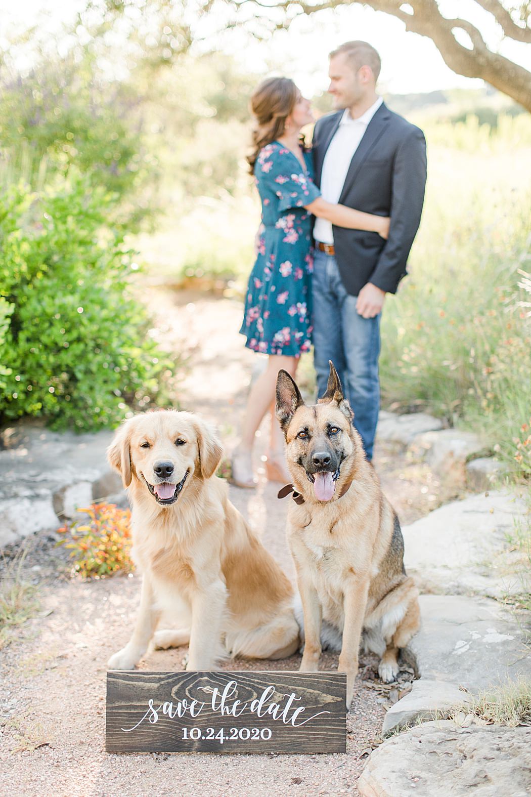 Contigo Ranch Engagement Session in Fredericksburg texas by Allison Jeffers Photography 0007