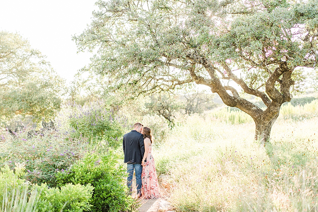 Contigo Ranch Engagement Session in Fredericksburg texas by Allison Jeffers Photography 0018