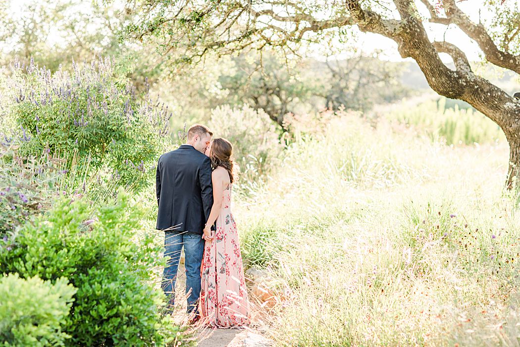 Contigo Ranch Engagement Session in Fredericksburg texas by Allison Jeffers Photography 0020