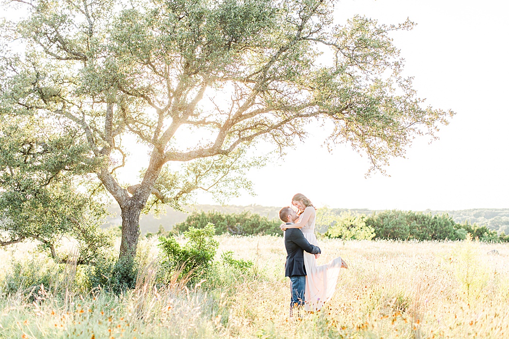 Contigo Ranch Engagement Session in Fredericksburg texas by Allison Jeffers Photography 0034