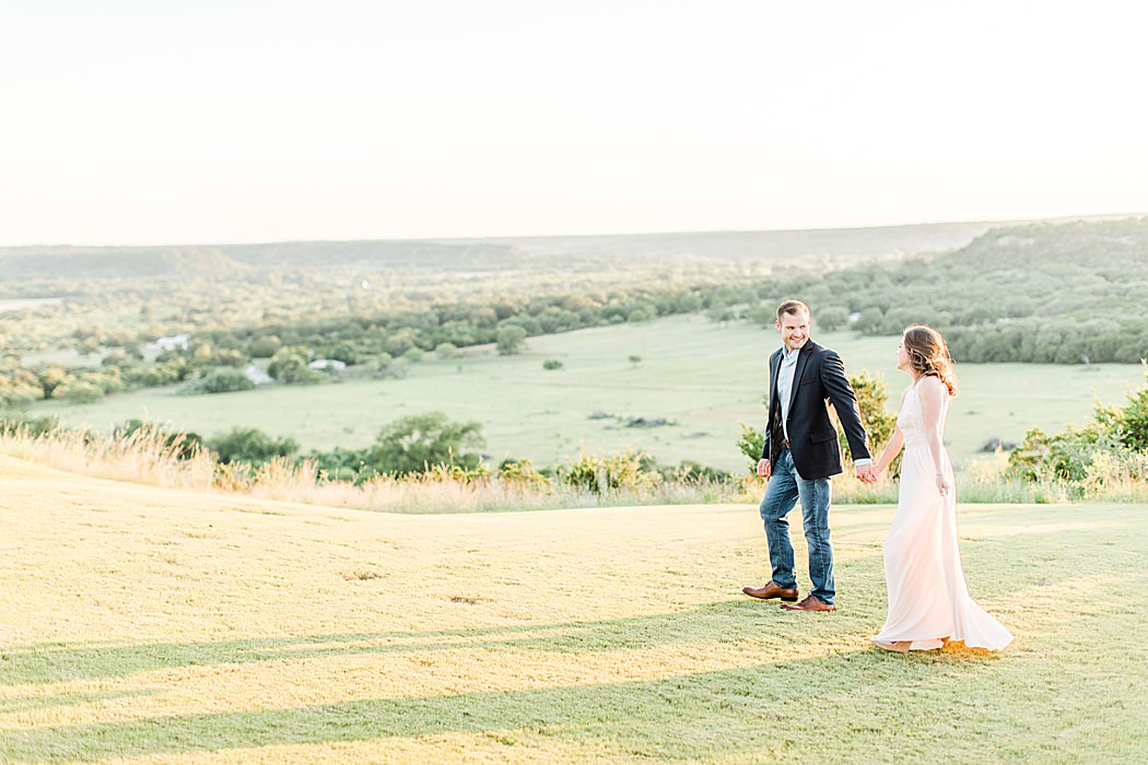 Contigo Ranch Engagement Session in Fredericksburg texas by Allison Jeffers Photography 0054