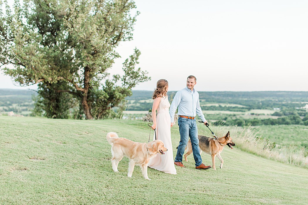 Contigo Ranch Engagement Session in Fredericksburg texas by Allison Jeffers Photography 0063