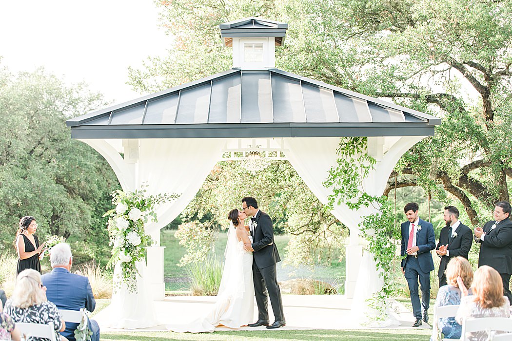 A Black and White Summer wedding at Kendall Point venue in Boerne Texas 0075