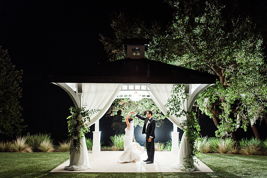 A Black and White Summer wedding at Kendall Point venue in Boerne Texas 0134