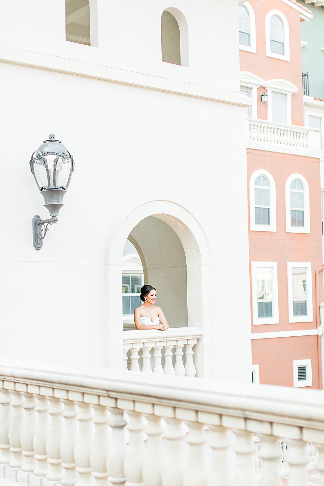 Bridal wedding Photos at The Eilan Hotel in San Antonio Texas By Allison Jeffers Photography 0003