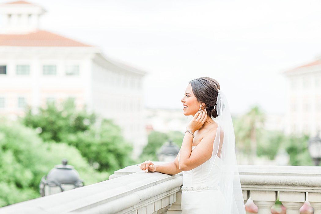 Bridal wedding Photos at The Eilan Hotel in San Antonio Texas By Allison Jeffers Photography 0019