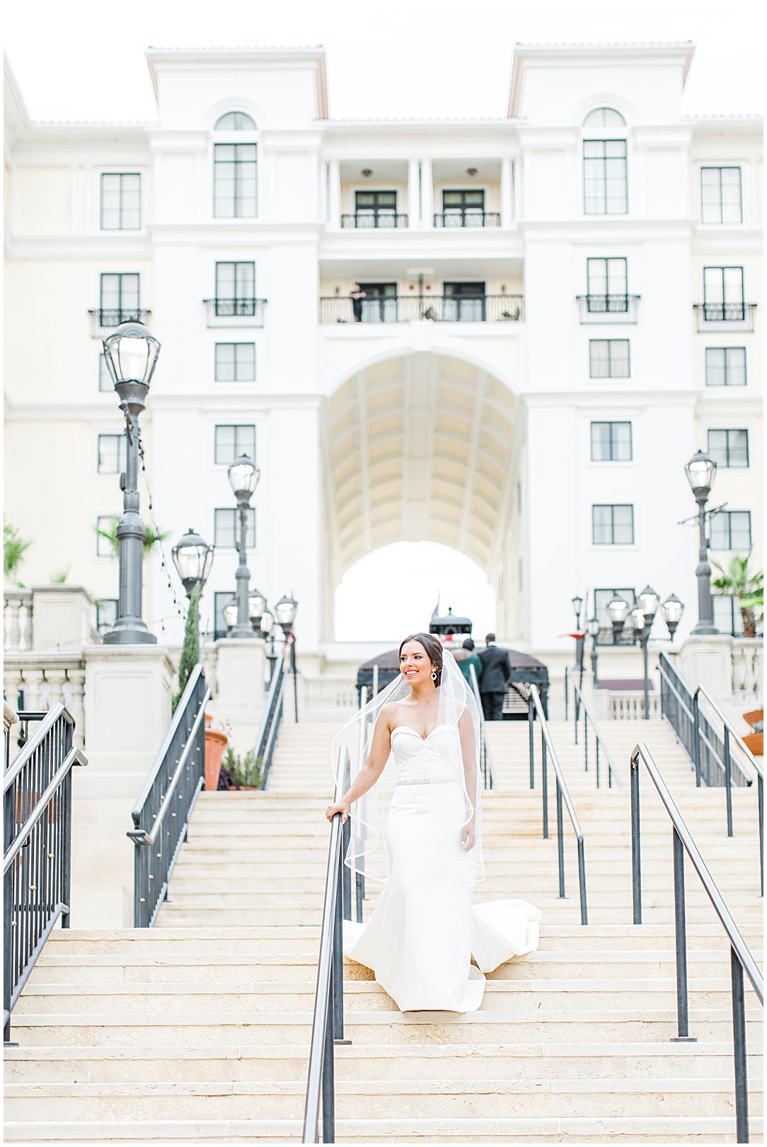 Bridal wedding Photos at The Eilan Hotel in San Antonio Texas By Allison Jeffers Photography 0028