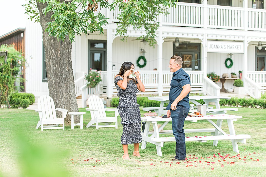 Surprise Proposal at Signor Vineyards in Fredericksburg Texas By Allison Jeffers Photography 0015