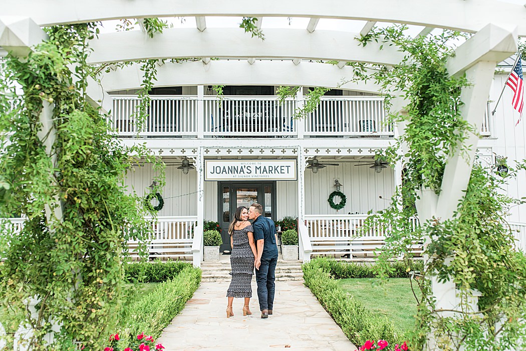 Surprise Proposal at Signor Vineyards in Fredericksburg Texas By Allison Jeffers Photography 0021
