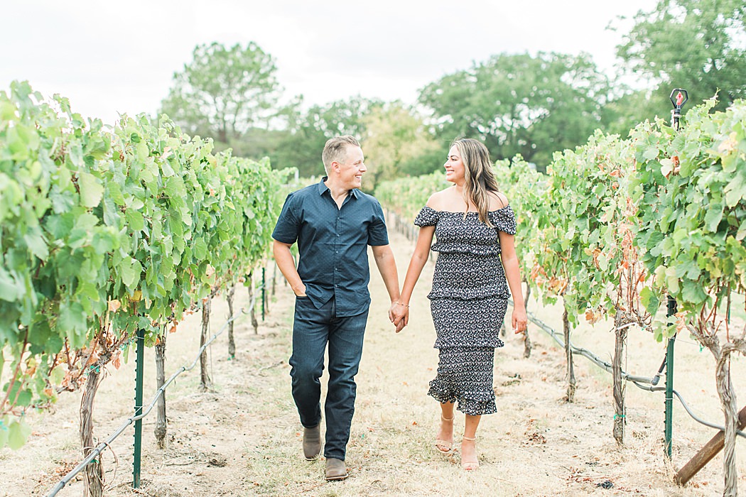 Surprise Proposal at Signor Vineyards in Fredericksburg Texas By Allison Jeffers Photography 0033